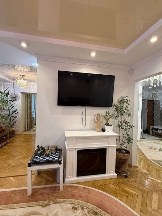 Продаж елітної квартири в центрі м.Луцьк