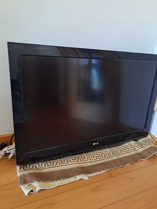 TV - Televisão LG com 102cm (40 polegadas)