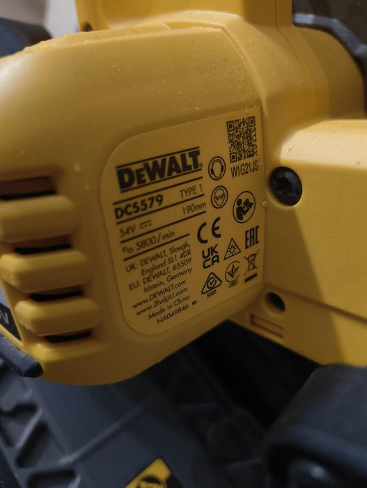 Pilarka tarczowa akumulatorowa DeWalt DCS579 + walizka + bateria 9ah
