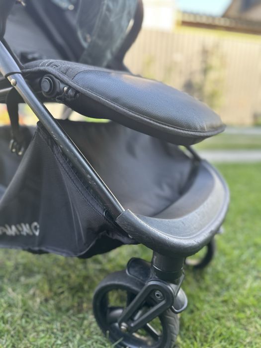 Коляска прогулянкова