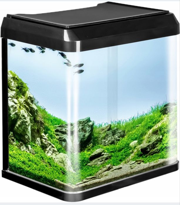 Sprzedam kompletne akwarium 7l