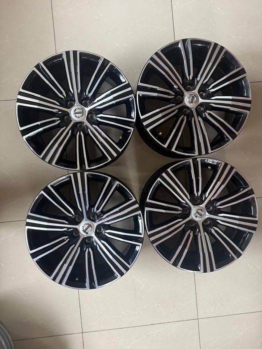 Диски оригінал Volvo V60 XC60 XC40 r18/5/108 Ford Kuga Edge Focus