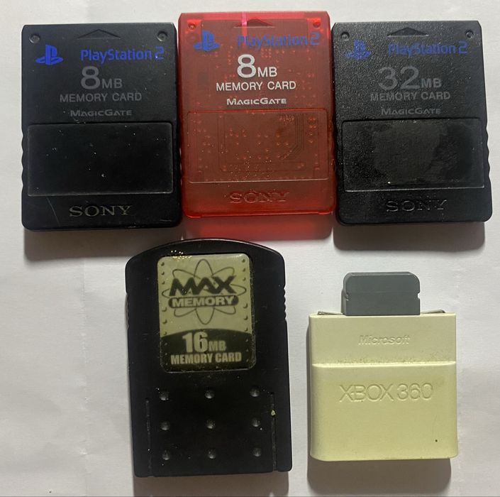 Memory cards  PlayStation/xbox