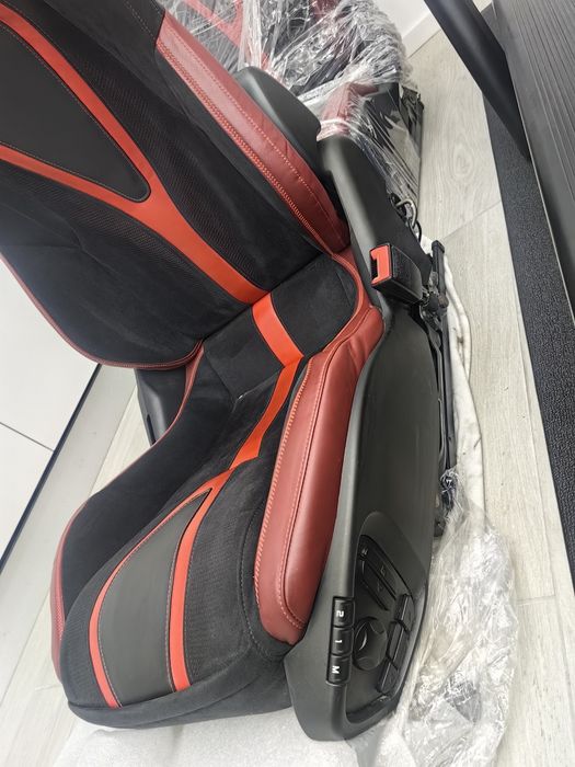 Bancos do Mclaren 600lt