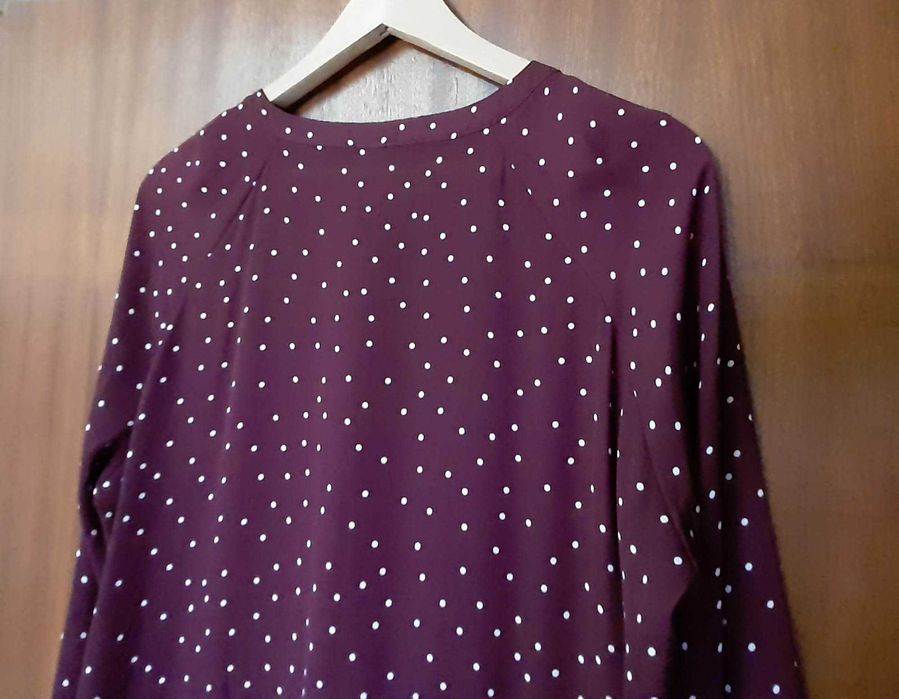 Vestido bordeaux com bolas brancas, Cortefiel, NOVO