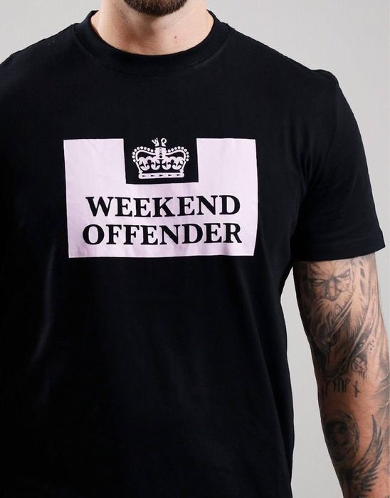 Футболка Weekend Offender