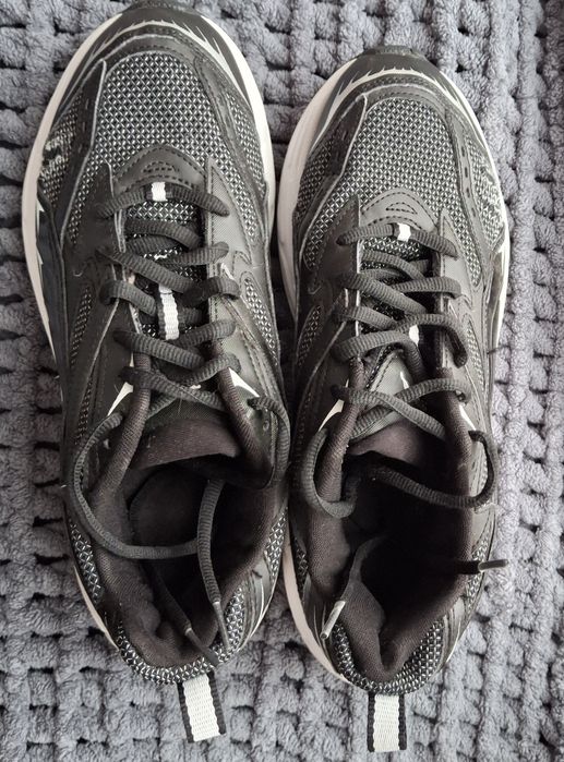 Кросівки PUMA Morphic Base Sneakers