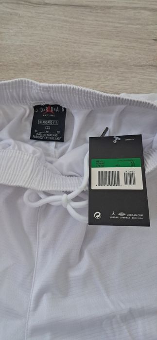 Шорти чоловічі Nike Jordan нові розмір xl.