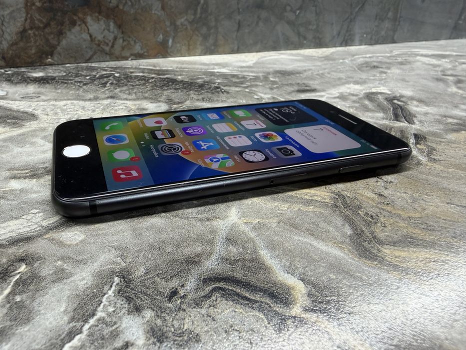 Iphone 8 64Gb Bat 87% Неверлок