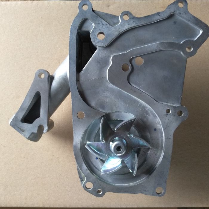 Продам помпу на Хюндай або КІА