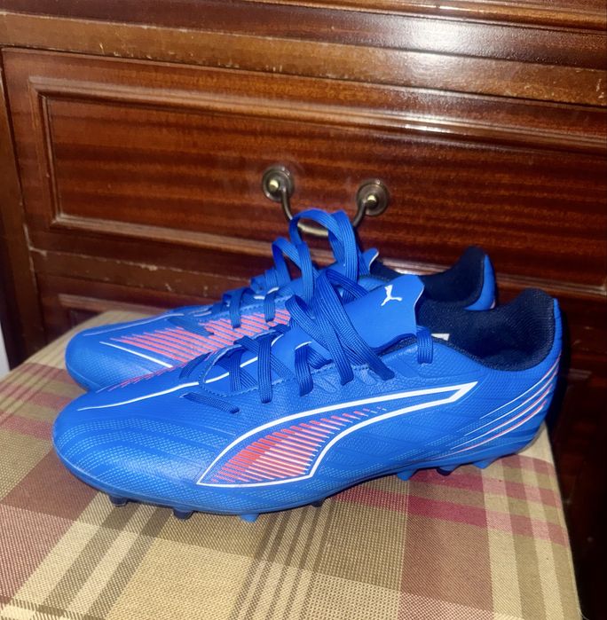 Chuteiras Puma Ultra Play MG