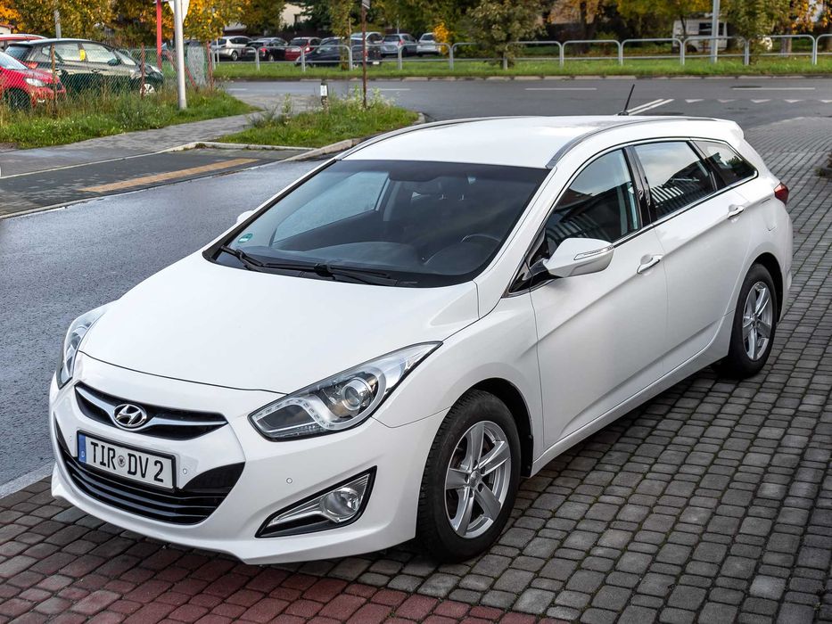 Hyundai I40 Kombi 1.7 Diesel – wynajem od 140 zł/doba