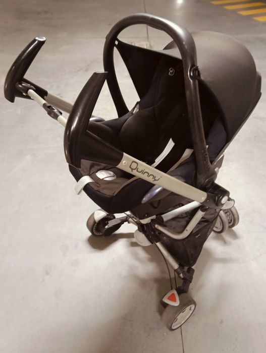 Carrinho Quinny Zapp Xtra2 compatível com ovo Maxi Cosi