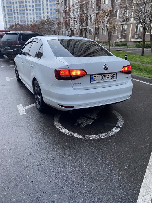 Официал. Один владелец