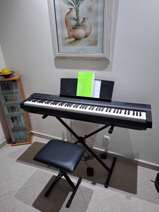 Piano Yamaha p125a