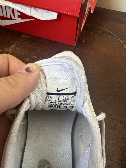Кросіки Nike 37,5 р