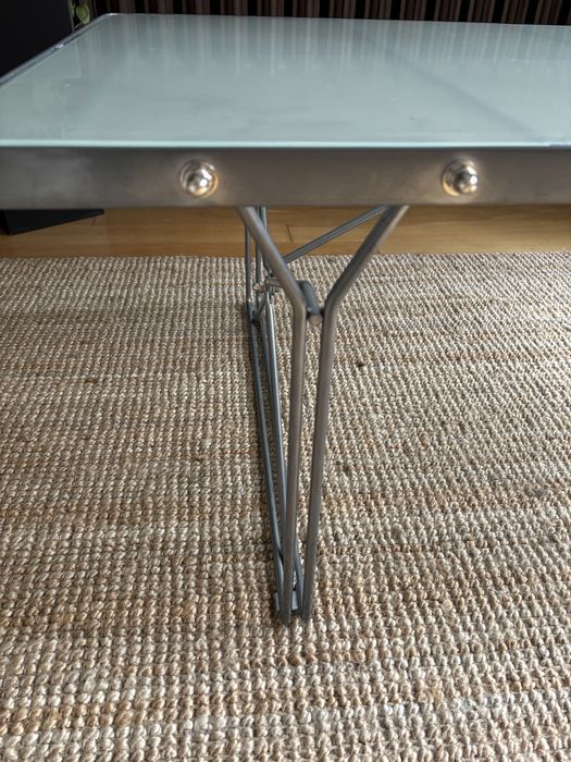 Stolik ze szkła hartowanego Niels Gammelgaard Ikea 1986