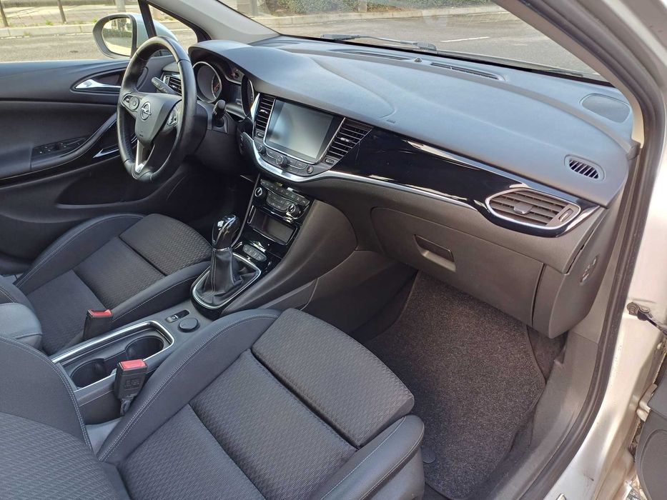 Opel Astra  Sports tourer 1.6 cdti 183 mil km