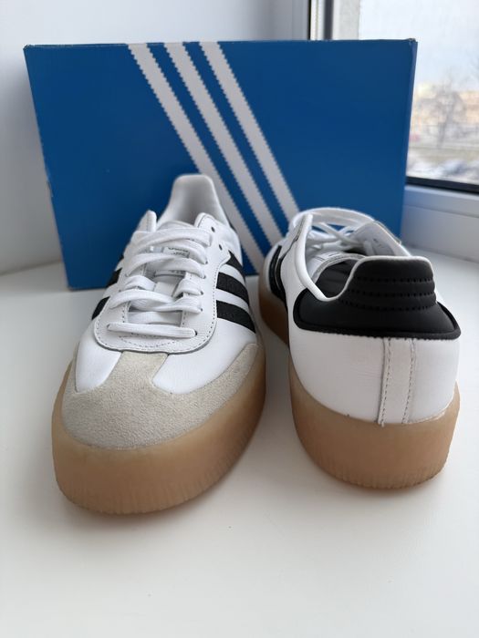 жіночі Кросівки Adidas Sambae