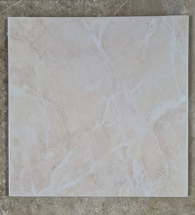Azulejos Azuliber 33,5×33,5 cm - Novos, bege/branco com brilho - 52 unidades