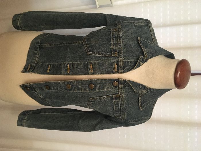 Blusão Casaco de Ganga da marca Zara com Gola Removível