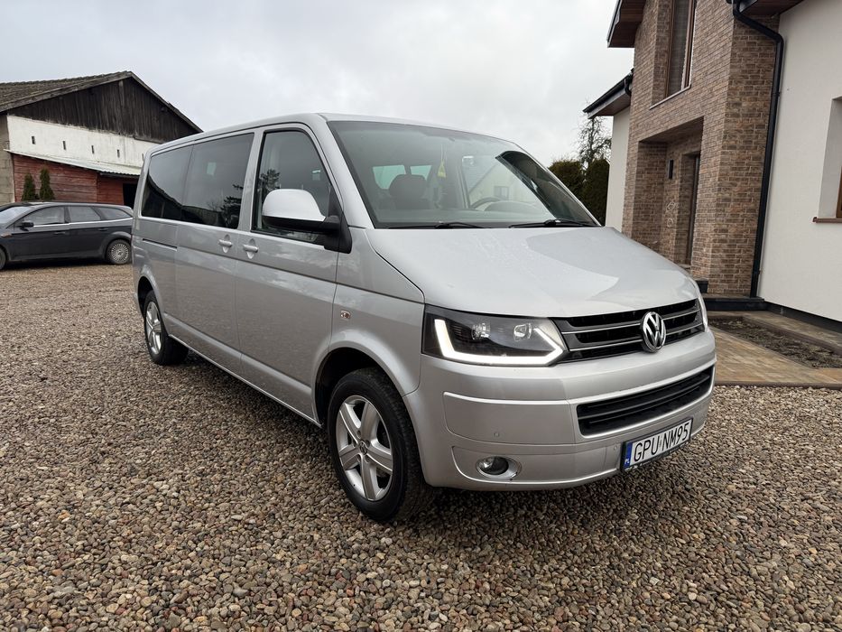 Volkswagen Caravelle 2010