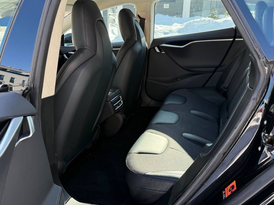 2015 Tesla model S 70D