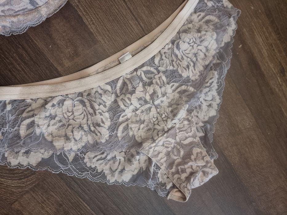 Alles bielizna  biustonosz figi brazyliany komplet nowy 65 e