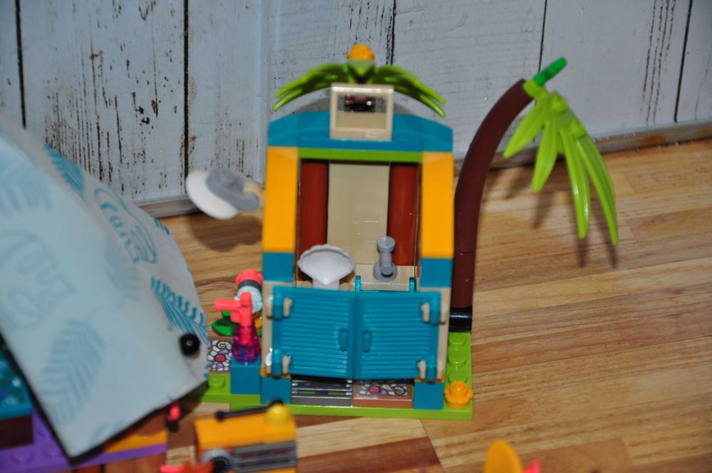 Z0368 Zestaw LEGO Friends 41700-1 Luksusowy kemping na plaży