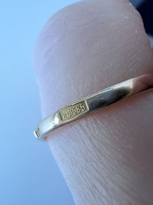 Золотое кольцо. 585 проба.