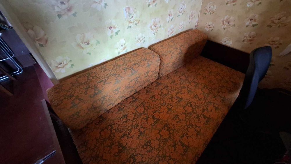 отдам бесплатно мебель