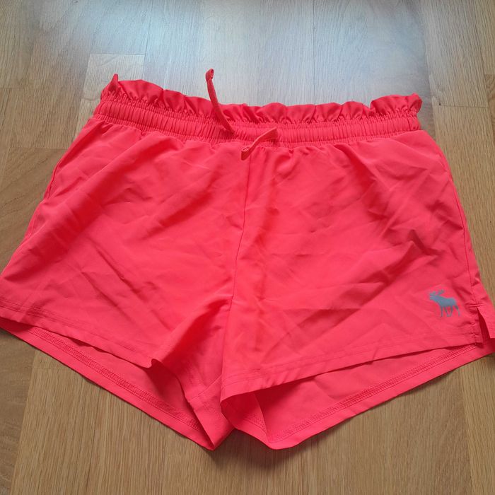 Spodenki - NOWE BEZ METKI - firmy Abercrombie Kids rozm 13-14 lat