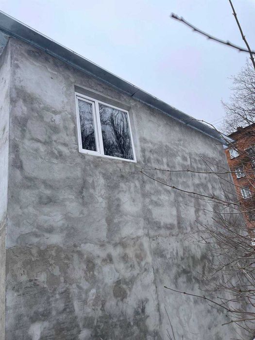 Продається капітальний гараж  р - н  черемушки