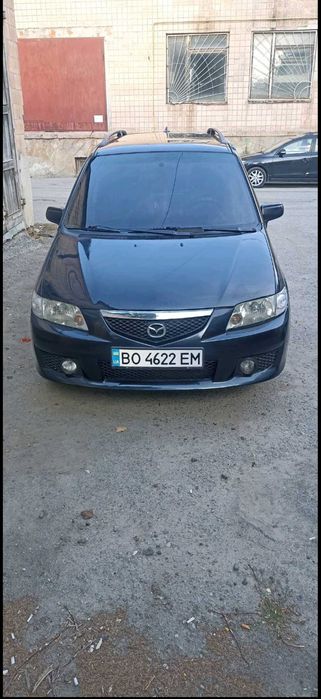 Автомобіль Mazda premacy