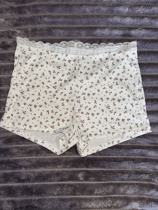 Піжама / одяг для сну