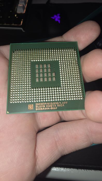 Processadores Intel e AMD Opteron