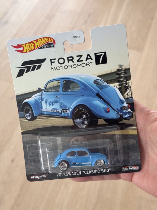Hot Wheels Premium Volkswagen Classic Bug Forza Motorsport