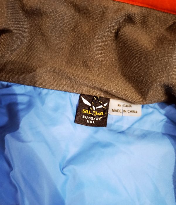 Синій преміальний пуховик куртка чоловічий Salewa (Оригінал )