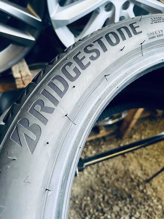 Шини Резина Літні 23Рік  255 40 18 Bridgestone Turanza T005 2шт