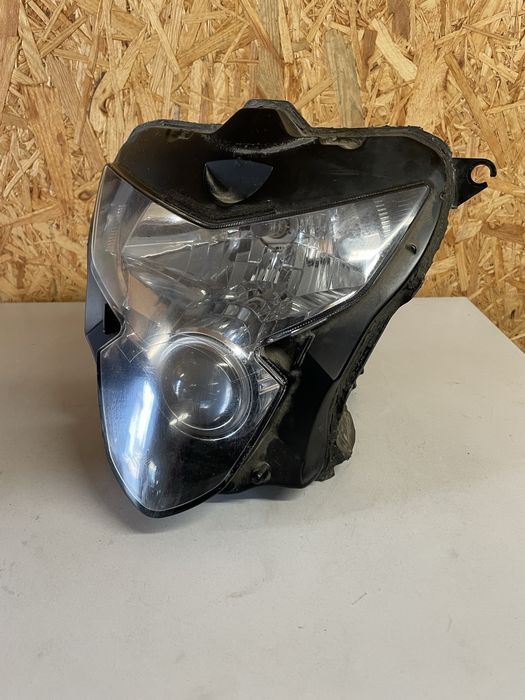 Lampa przednia przód Suzuki gsxr k4-k5 600 i 750