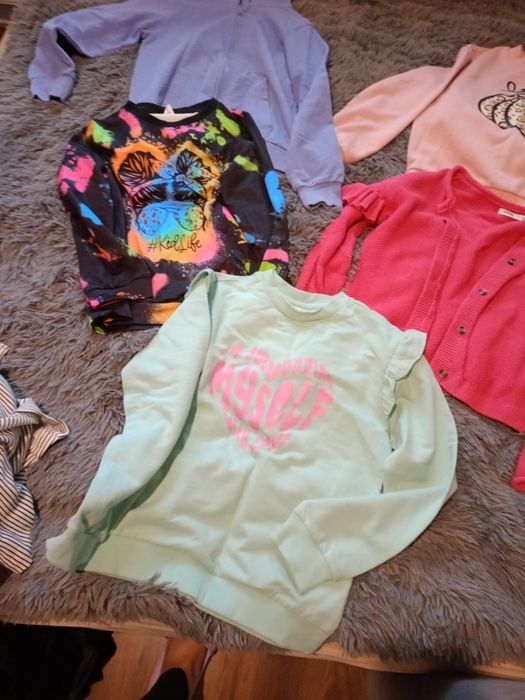 Bluzy dla dziewczynki rozmiar 134
