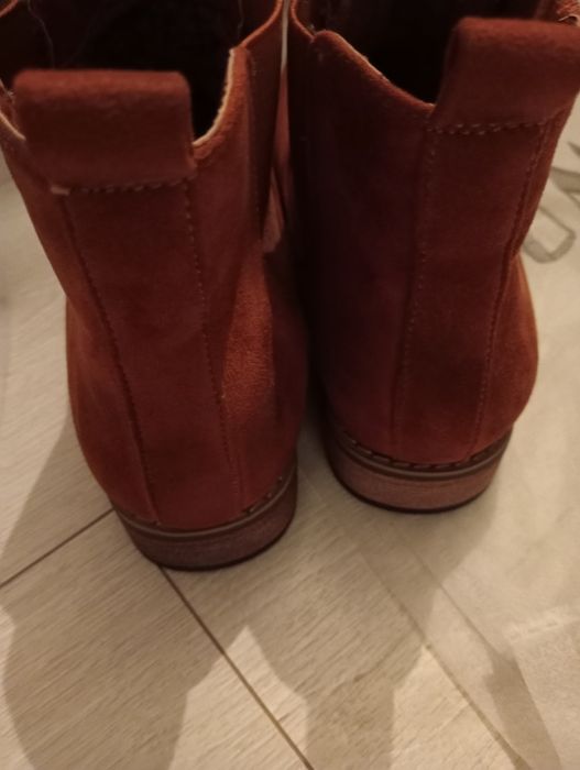 Buty botki zamszowe 38