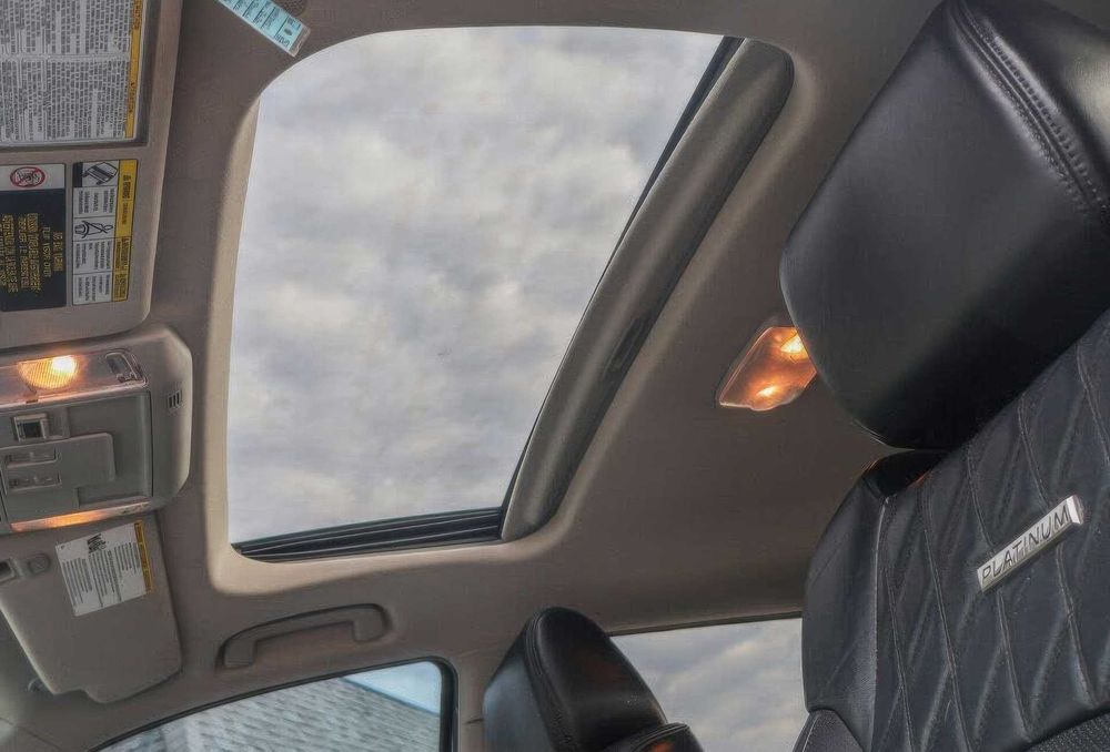 Toyota Tundra Platinum CrewMax      2019