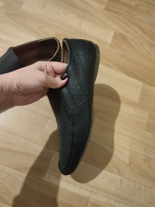 Продам мокасины туфли натуральная кожа мужские р 42