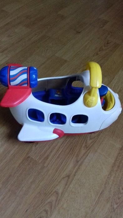 Детская развивающая игрушка Fisher Price Маленькие человечки. Самолет
