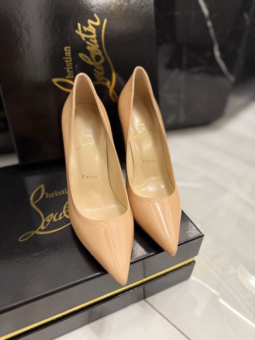 Szpilki Louboutin Beige Leather