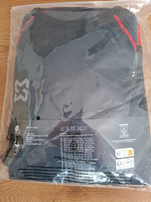 Bielizna termiczna męska WURTH komplet.