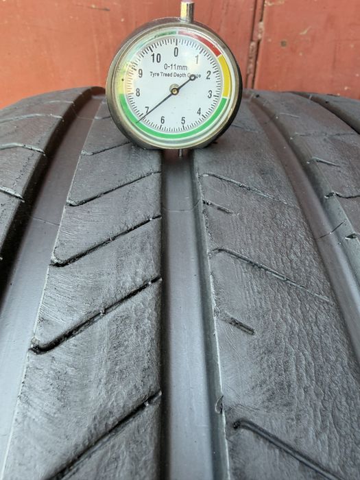 295/35/23 R23 Pirelli P Zero PZ4 літо 2 шт ціна за 1 шт