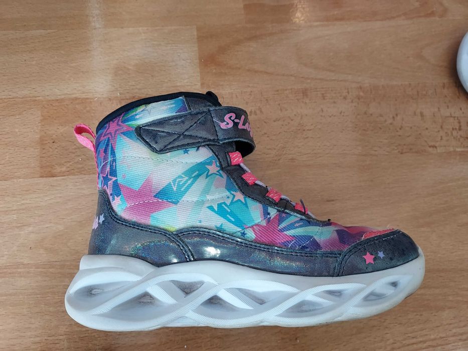 Botas Skechers S light de menina  número 30
