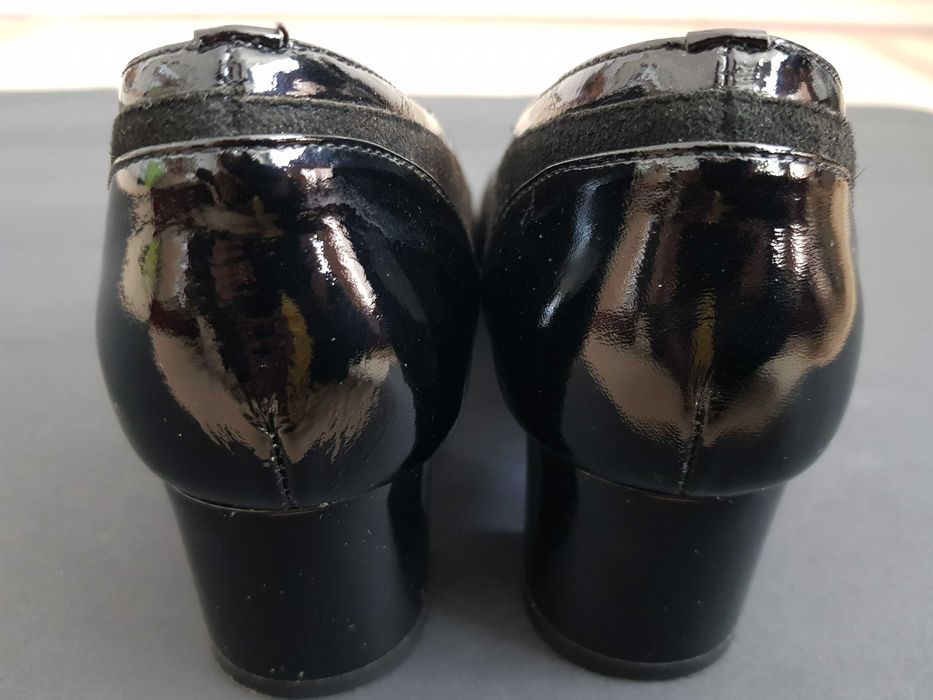 Czarne damskie buty czółenka 37 Brado 2954-82 fleki
